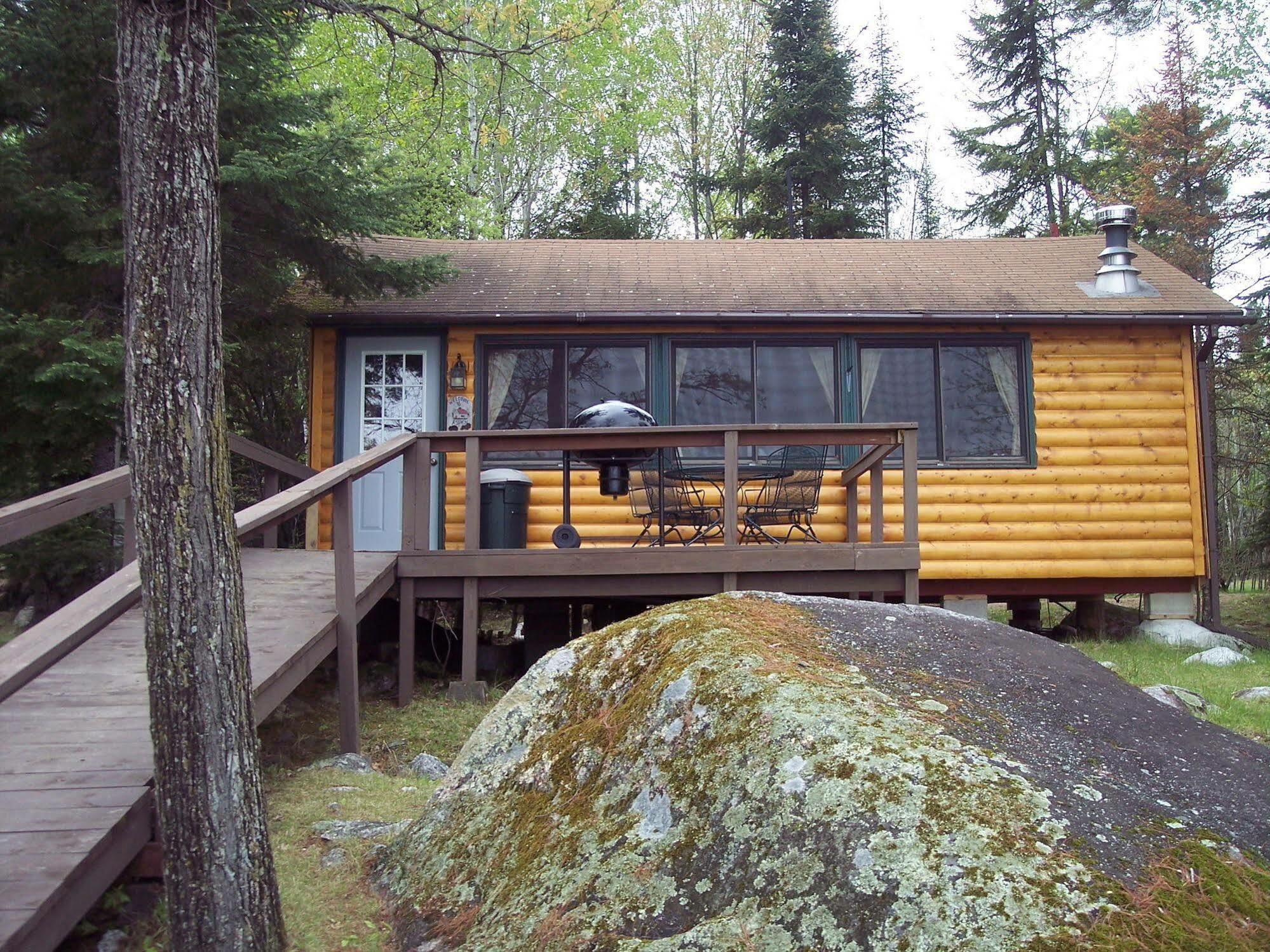 Pine Point Lodge Resort & Motel Crane Lake Extérieur photo