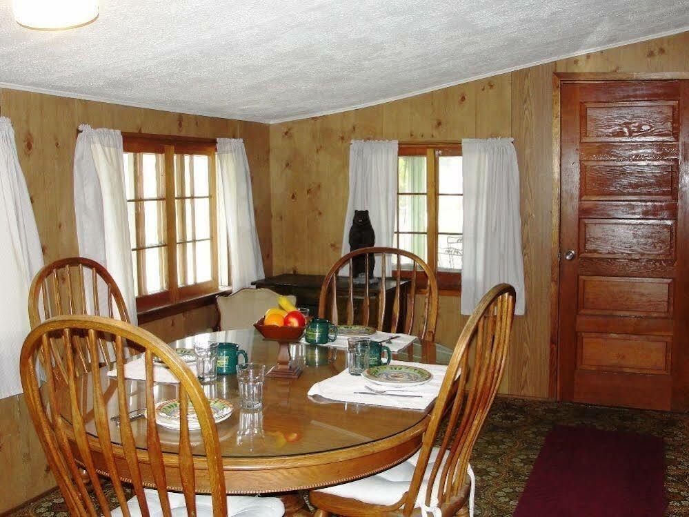 Pine Point Lodge Resort & Motel Crane Lake Extérieur photo