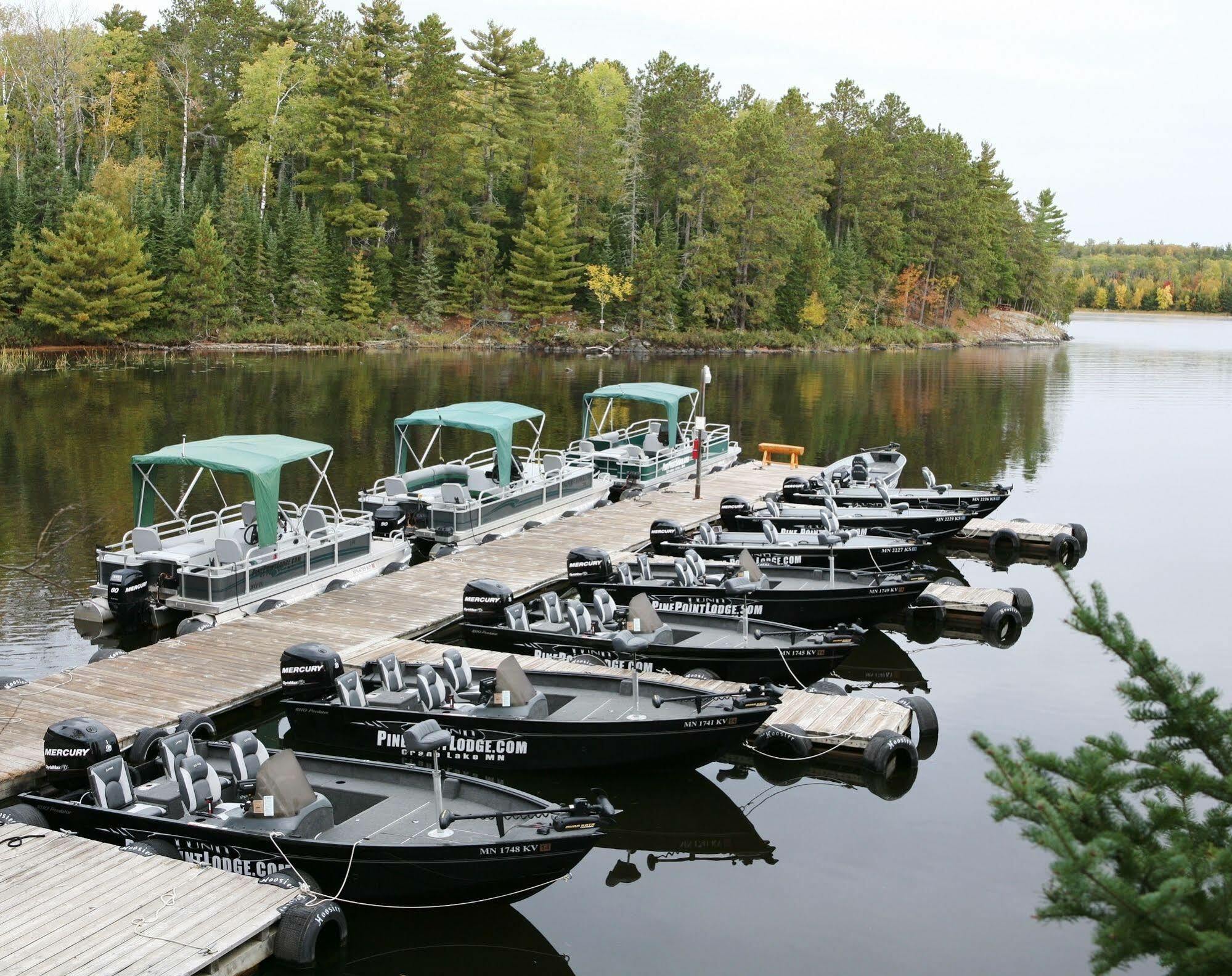 Pine Point Lodge Resort & Motel Crane Lake Extérieur photo