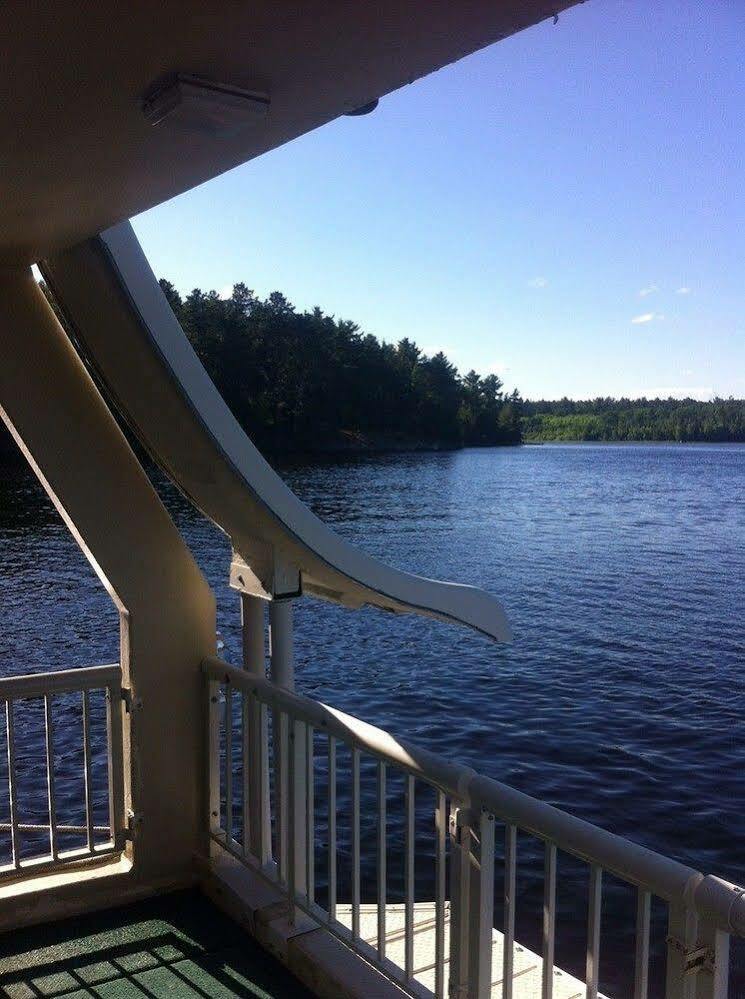 Pine Point Lodge Resort & Motel Crane Lake Extérieur photo